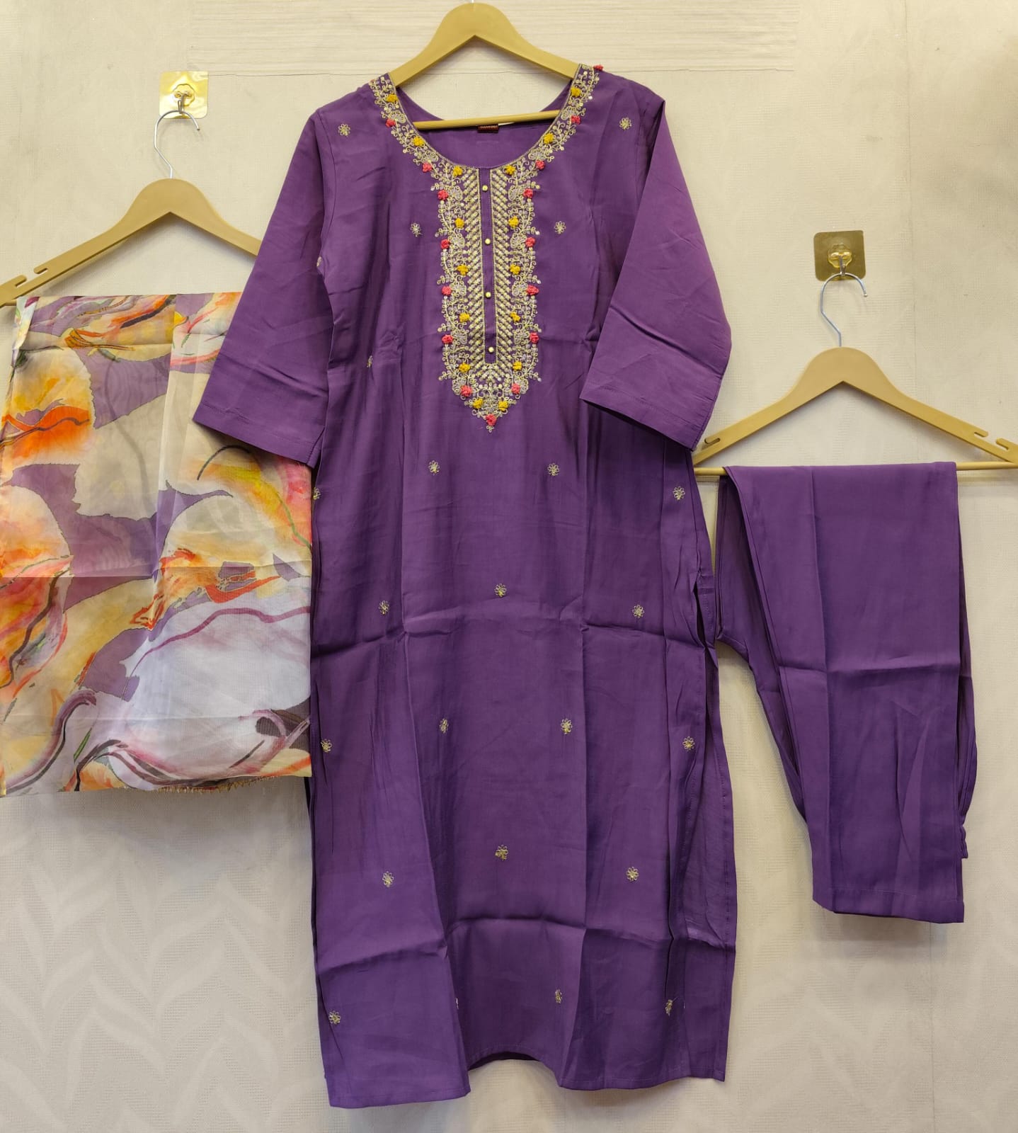 Muslin Straight Suit Set For Women