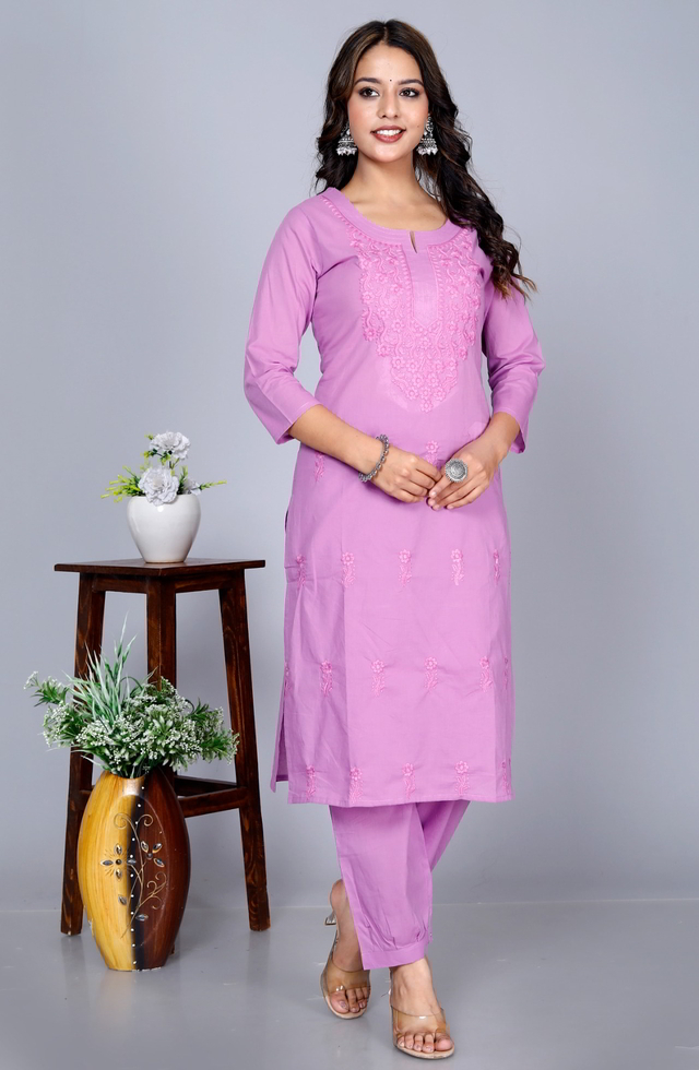 Embroidered Straight Fit Kurti In Lavender