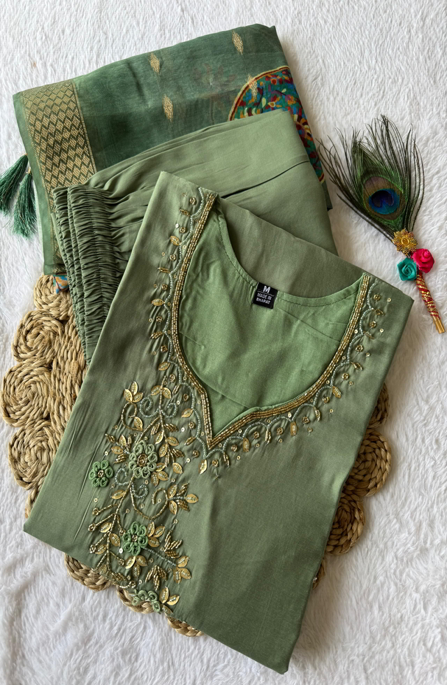 Beautiful Frog Green Suit Set