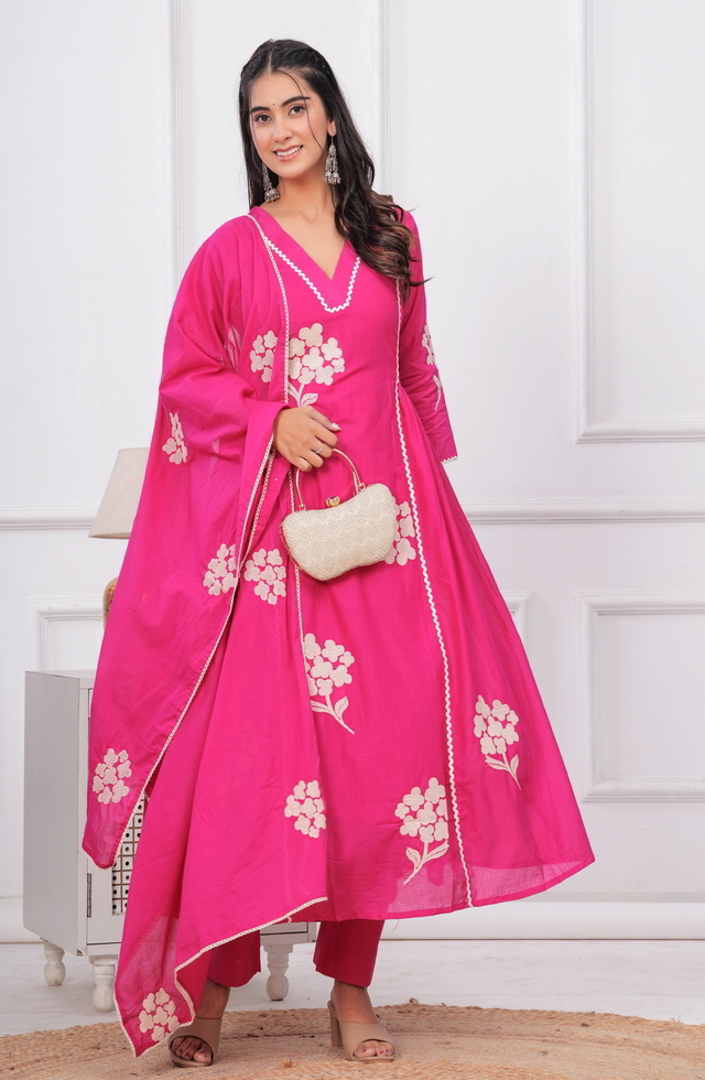 Beautiful Anarkali Suit Set For Women