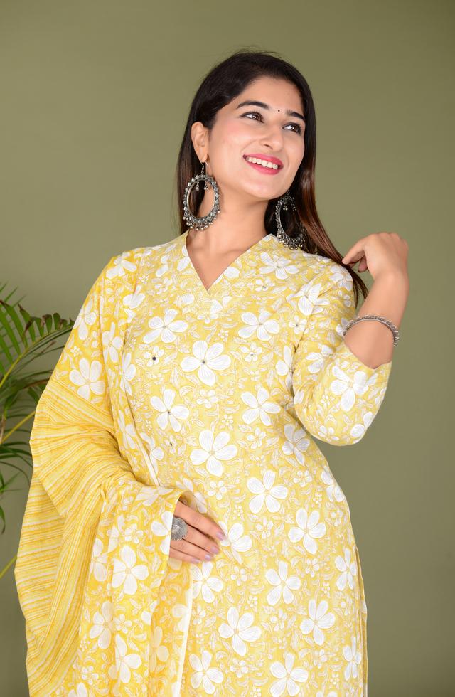 Trendy V-Neck Straight Suit In Yellow