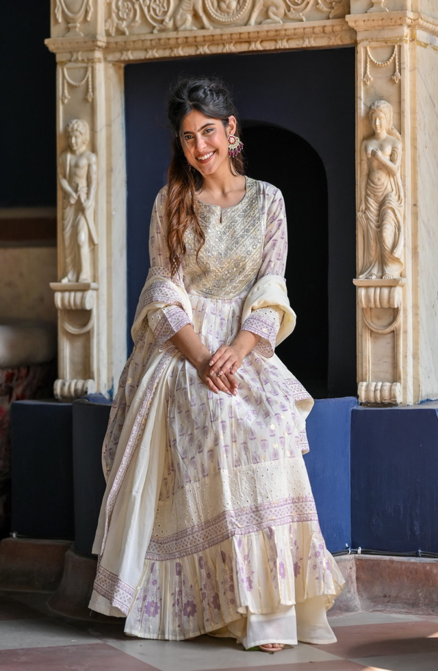 Beauteous Nayara Cut Suit Set In Lavander