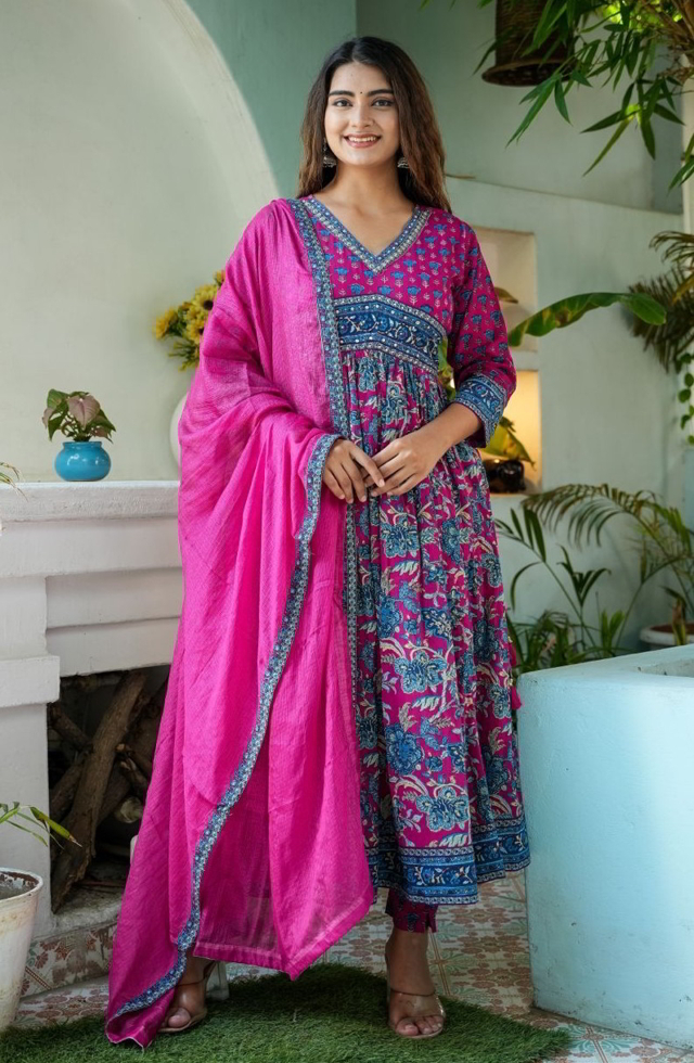 Trendy Anarkali Suit Set In Hot Pink