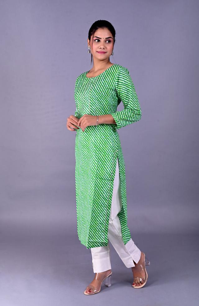 Gorgeous Lehariya Straight Kurti In Green