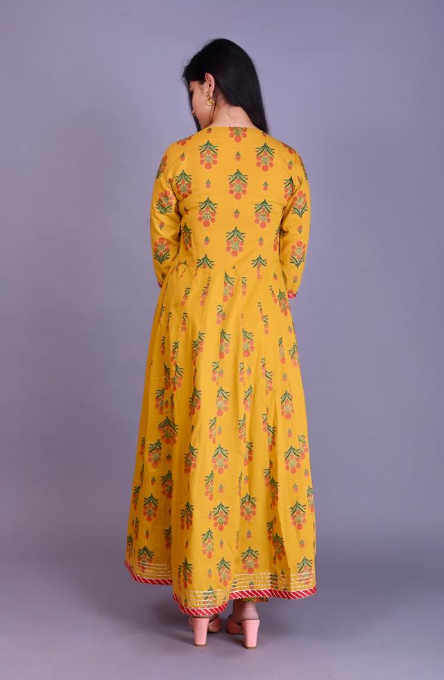 Beautiful Anarkali Suit Set In Mustard Color